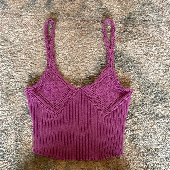 Free People Tops - Women’s knit crop top